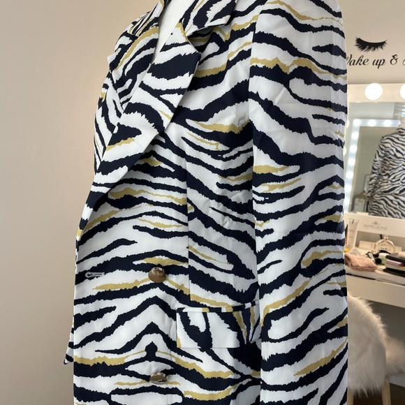 Go get em mini blazer. - Picture 2 of 5